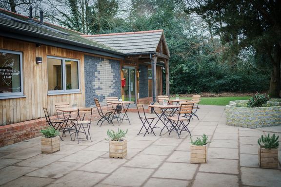 Windlesham Fieldhouse Outdoor Seating